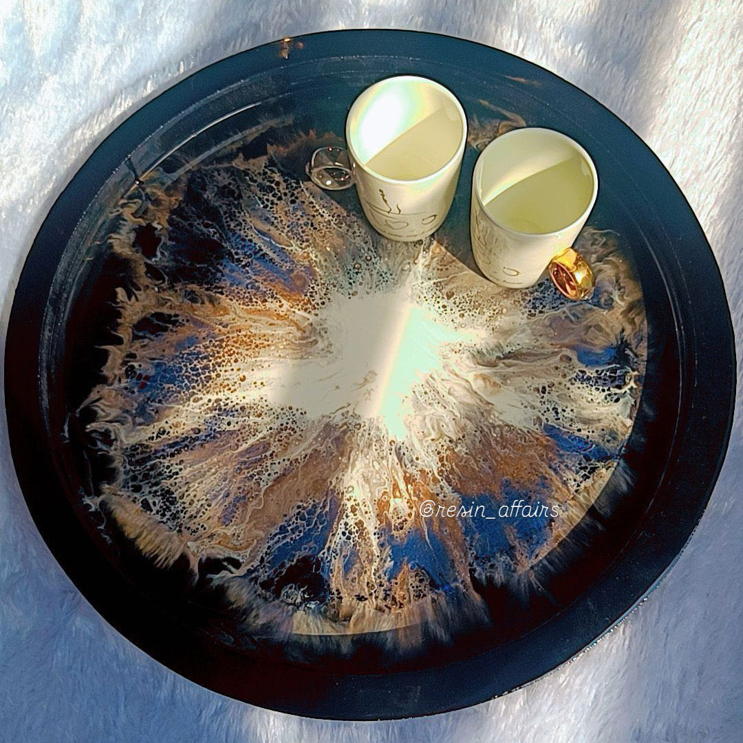 Resin serving tray (16 inches)