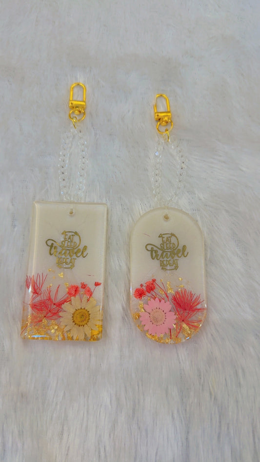 Resin travel bag tags