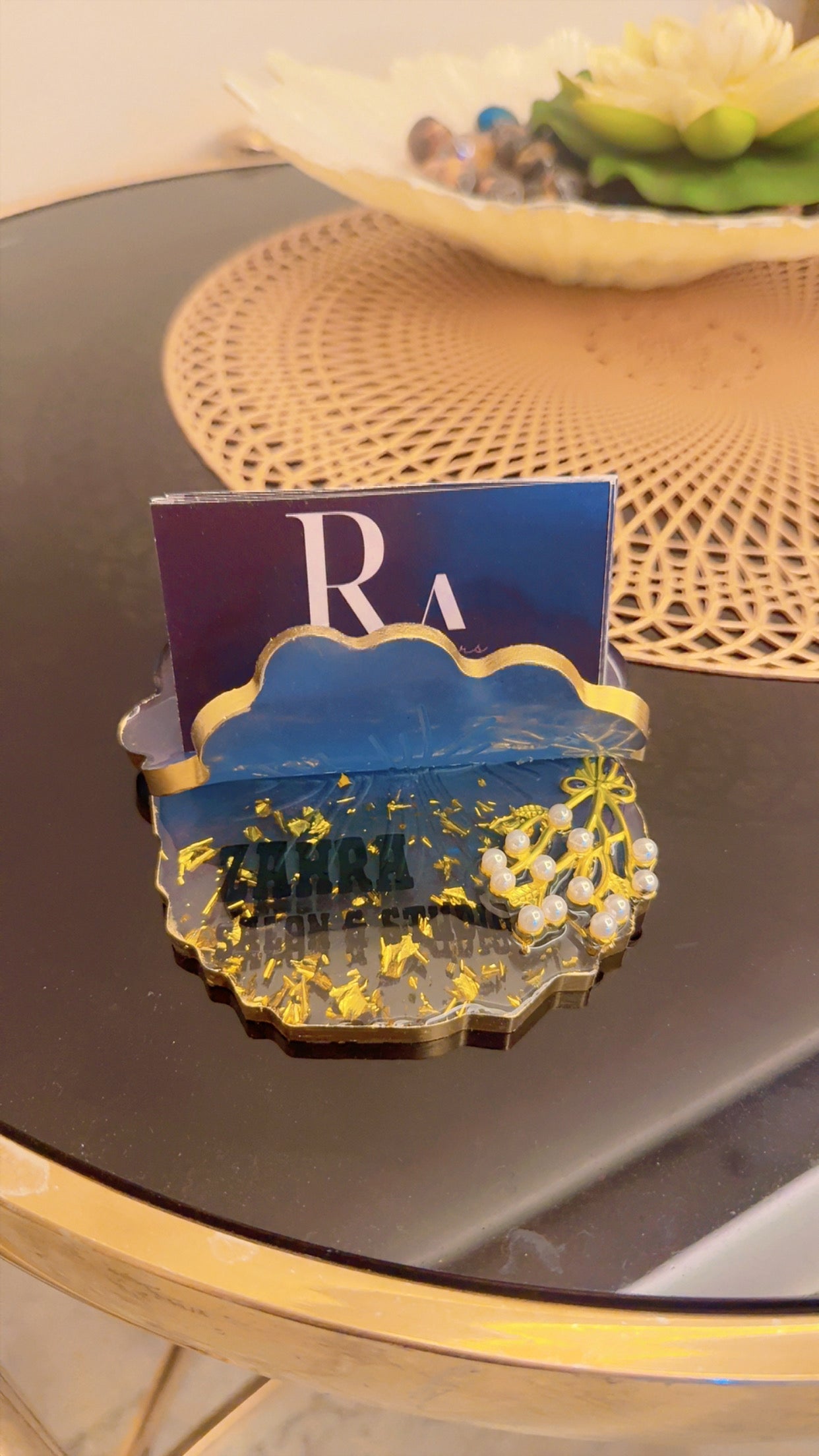 Resin visiting card holder
