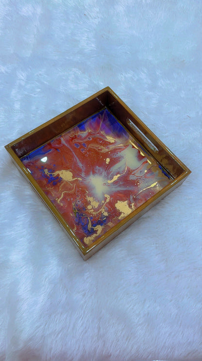 Resin serving tray (8”x8”)