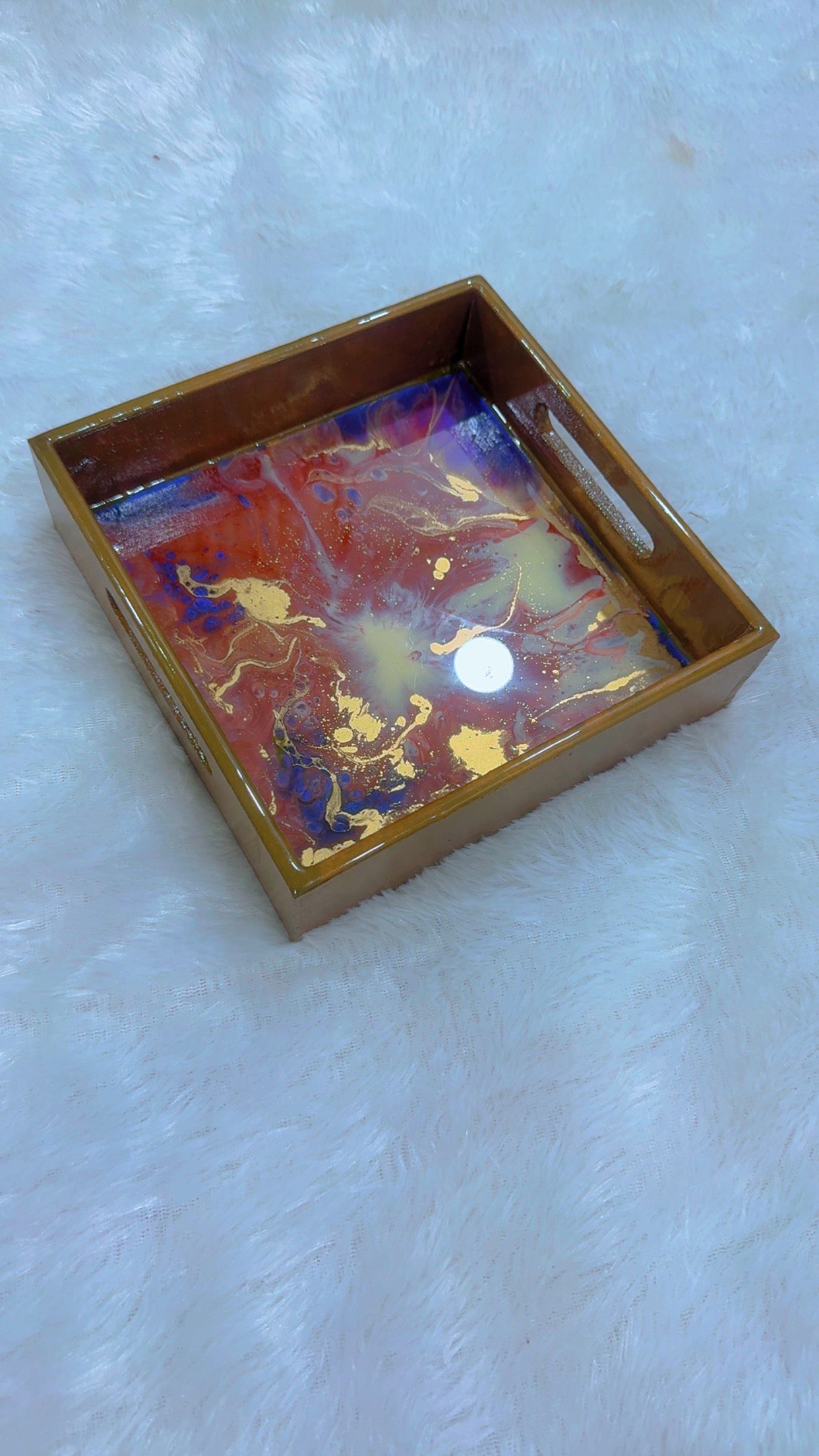 Resin serving tray (8”x8”)