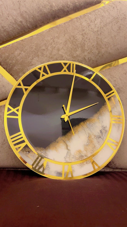 Resin wall clock with marble effect (16 inches)